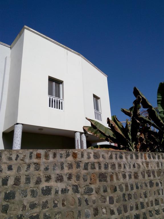 Apartament Chez Momar, Surf Trip Dakar Zewnętrze zdjęcie