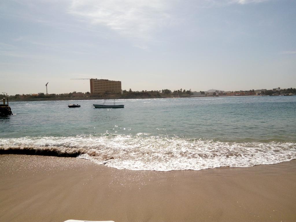 Apartament Chez Momar, Surf Trip Dakar Zewnętrze zdjęcie